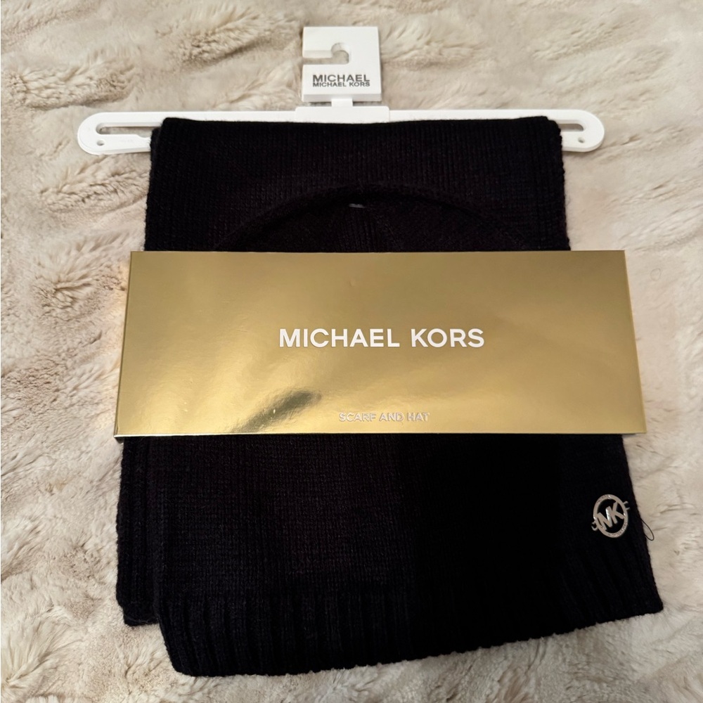 Michael Kors Black Knit Scarf and Hat Set - Picture 2 of 3